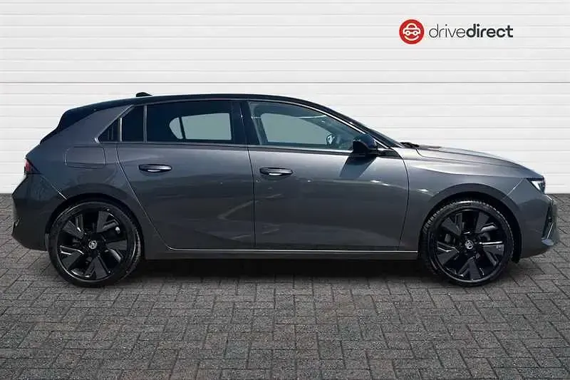 Used Vauxhall Astra 114 kW (156 HP) 2024 Grey Hatchback
