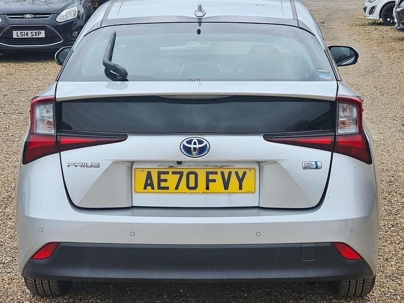 Usado Toyota Prius 2026 Prateado Citadino