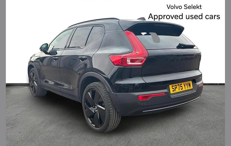 Used Volvo XC40 Ultra 161 HP (118 kW) 2025 Black SUV