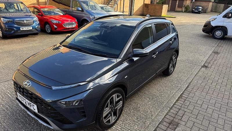 Used Hyundai Bayon Premium 100 HP (73 kW) 2023 Grey SUV
