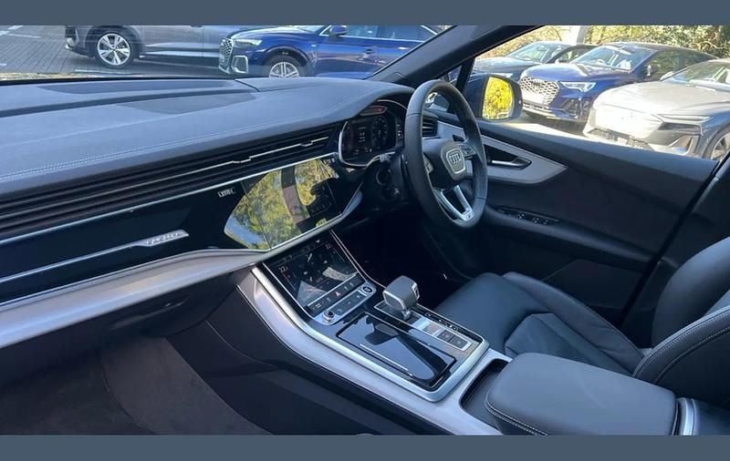 Used Audi Q7 S-Line 231 HP (169 kW) 2025 Blue SUV