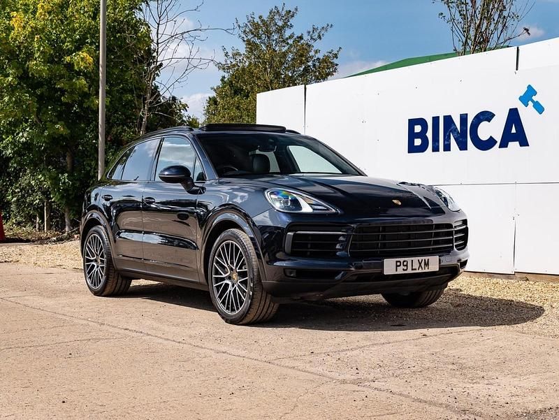 Blue Used 2018 Porsche Cayenne SUV | £34,800 - Image 1/4