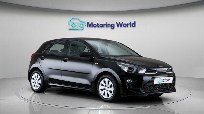 Black Used 2022 Kia Rio Hatchback | £9,700 (Good price) - Image 1/4