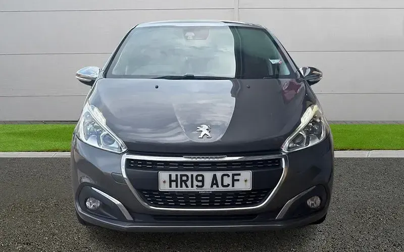 Used Peugeot 208 S 82 HP (60 kW) 2019 Grey Hatchback