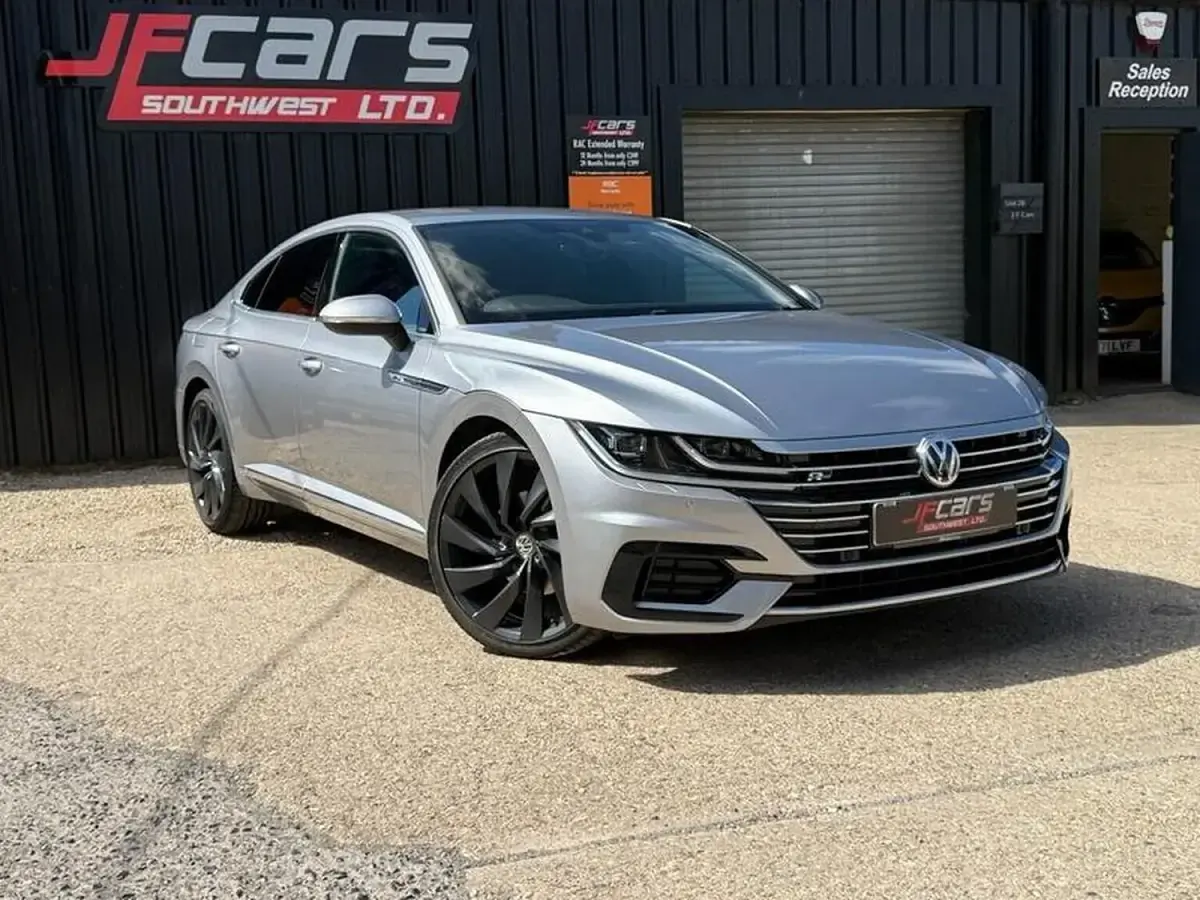 Used VW Arteon R-line 190 HP (139 kW) 2019 Silver Hatchback