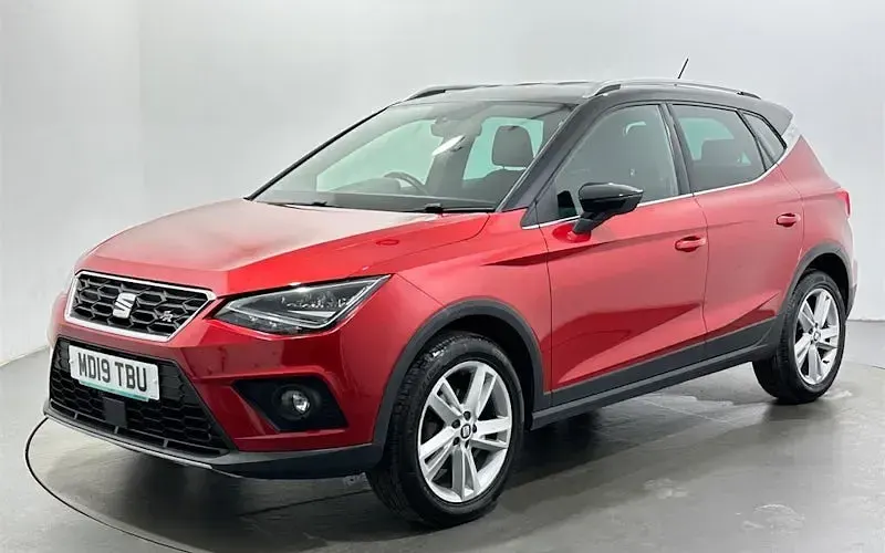Used Seat Arona FR 150 HP (110 kW) 2019 Red SUV