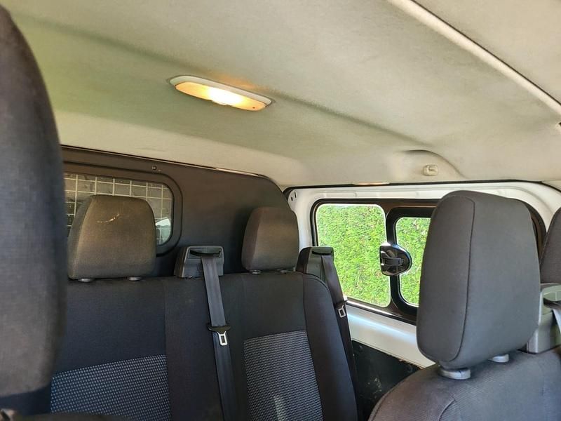 Used Ford Transit Custom 100 HP (73 kW) 2016 White Van