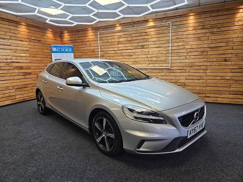 Silver Used 2017 Volvo V40 R-Design Hatchback | £7,599 (Fair price) - Image 1/4