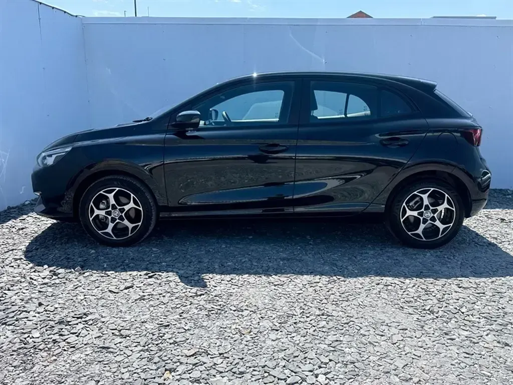 Used MG MG3 SE 194 HP (142 kW) 2025 Black Hatchback