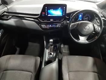 Used Toyota C-HR 122 HP (89 kW) 2018 Silver SUV