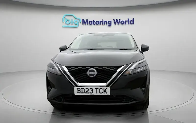 Used Nissan Qashqai N-Connecta 140 HP (102 kW) 2023 Black SUV