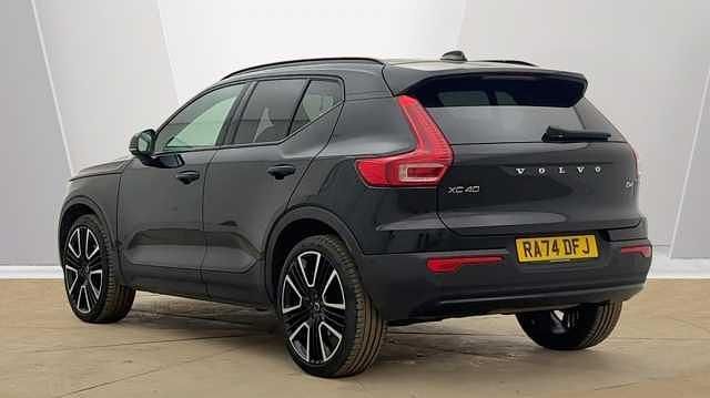 Used Volvo XC40 Ultra 197 HP (144 kW) 2025 Onyx black SUV
