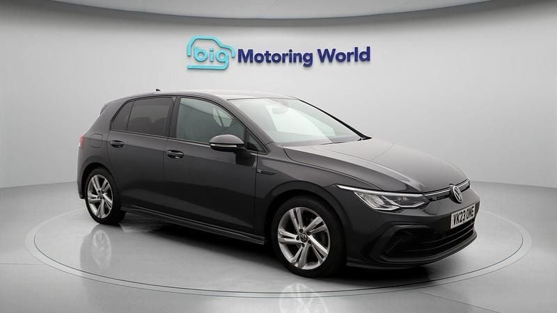 Used 2023 VW Golf VIII R-line | £21,000 (Good price) - Image 1/4