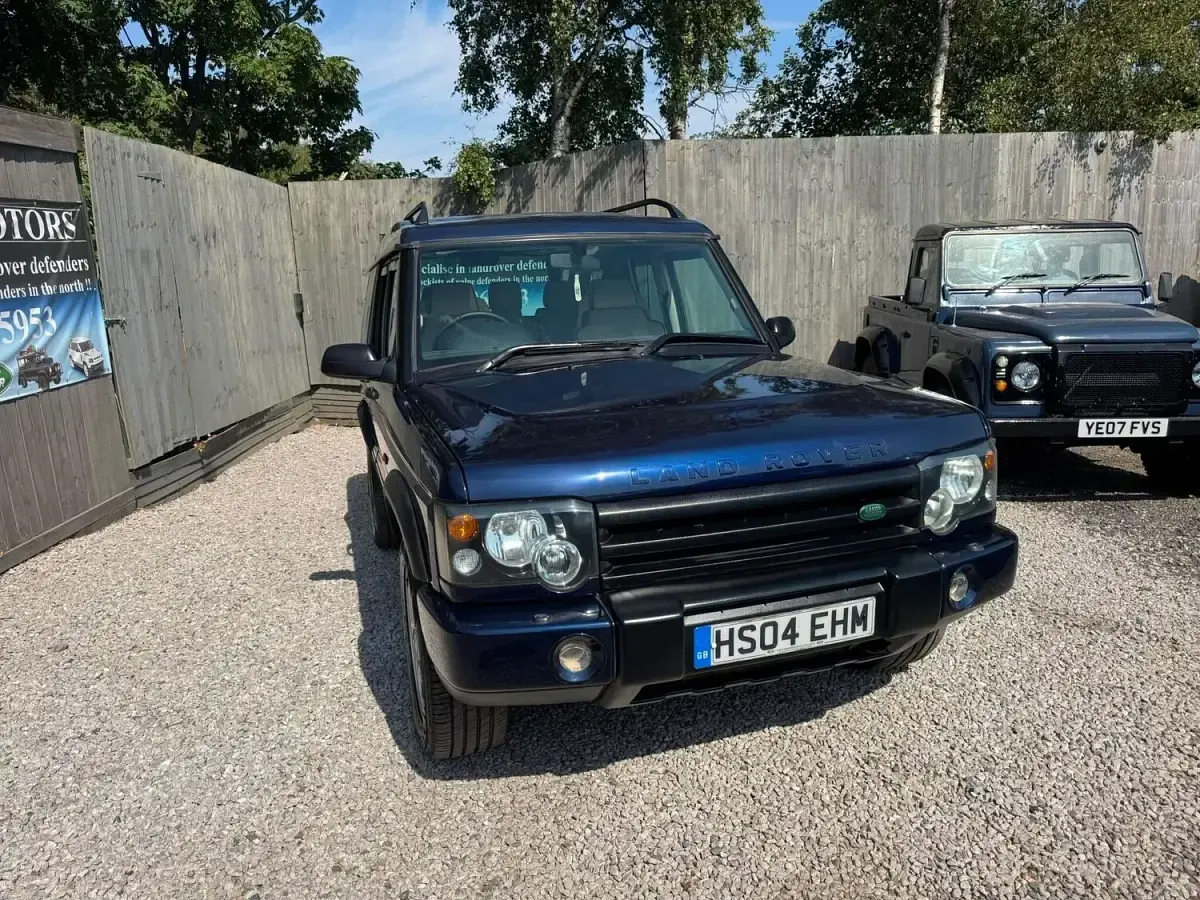 Used Land Rover Discovery Landmark 2004 Blue SUV