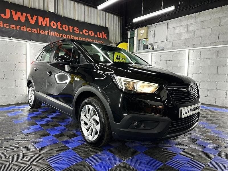 Used Vauxhall Crossland X S 99 HP (72 kW) 2018 Black SUV