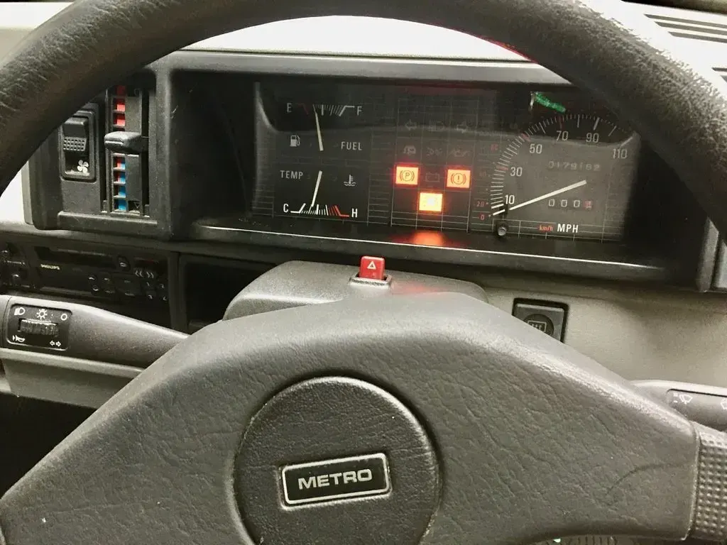 Used Rover Metro 63 HP (46 kW) 1991 White Hatchback