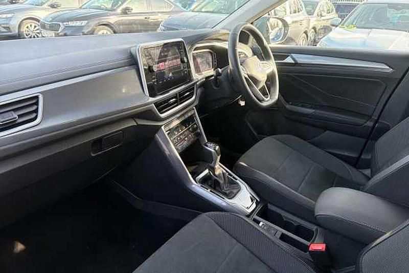 Used VW T-Roc Style 150 HP (110 kW) 2025 Blue SUV