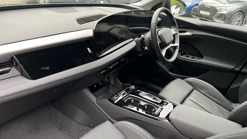 Used Audi Q6 e-tron S-Line 185 kW (252 HP) 2025 Black SUV