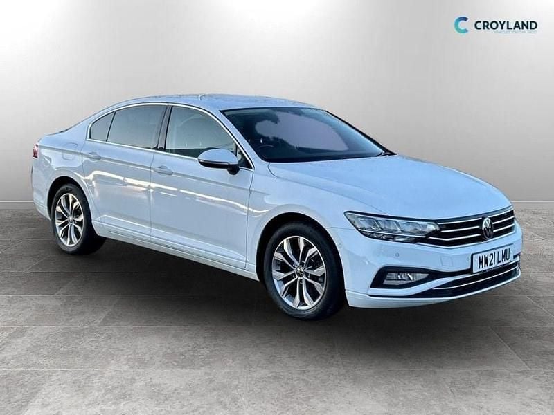 Used VW Passat SEL 150 HP (110 kW) 2021 White Sedan
