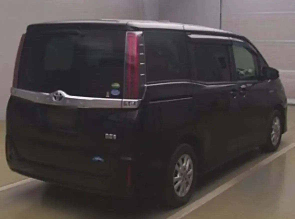 Used Toyota Noah 2019 Black MPV