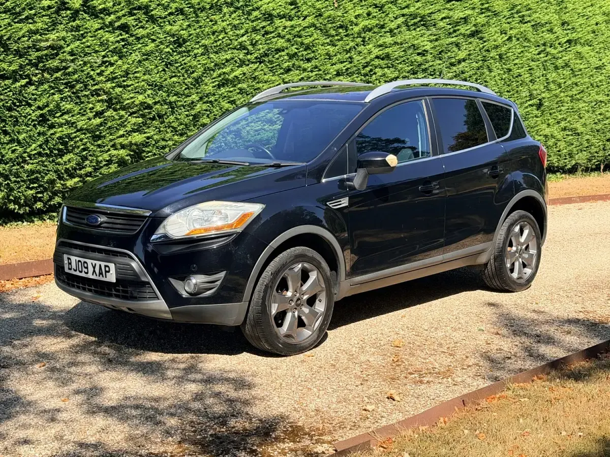 Used Ford Kuga Titanium 136 HP (100 kW) 2009 Black SUV