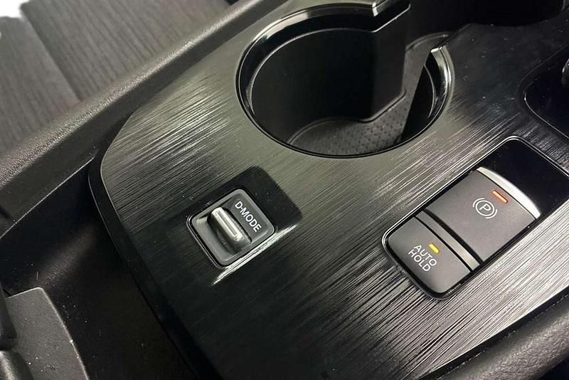 Used Nissan X-Trail N-Connecta 213 HP (156 kW) 2025 Grey SUV