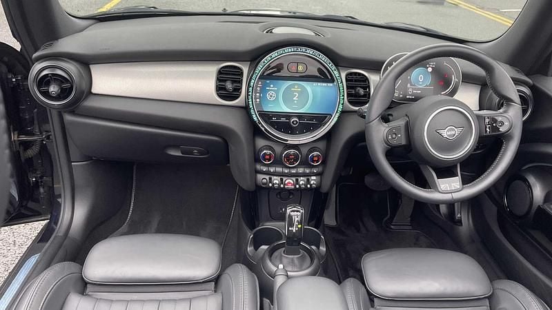 Used Mini Cooper Exclusive 134 HP (98 kW) 2023 Black Hatchback