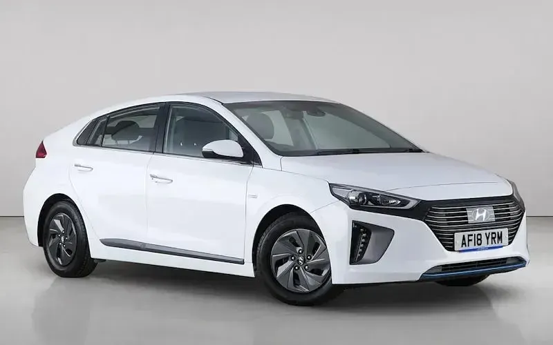 Used Hyundai Ioniq Premium 141 HP (103 kW) 2018 Hatchback