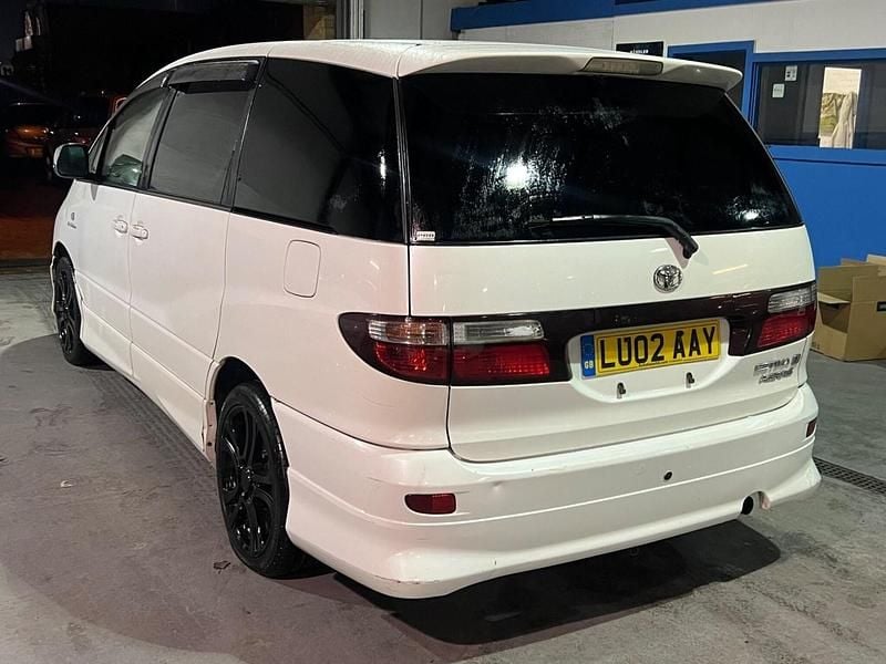 Used Toyota Estima T2 170 HP (125 kW) 2013 White