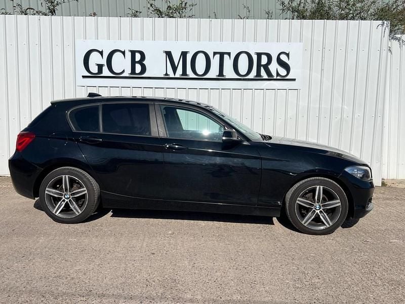 Used BMW 116 Sport Line 2017 Black Hatchback
