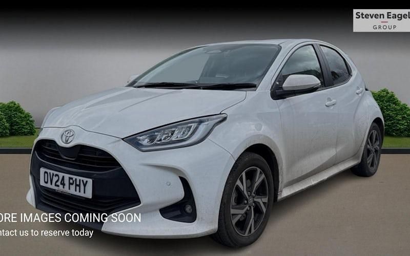 Used Toyota Yaris Hybrid Design 116 HP (85 kW) 2026 Hatchback