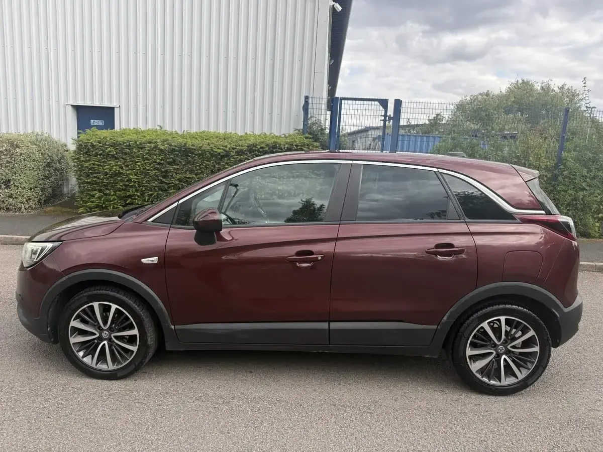 Used Vauxhall Crossland X Elite 2019 Red SUV