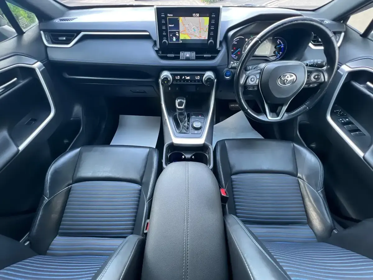 Used Toyota RAV4 2020 Grey/black SUV