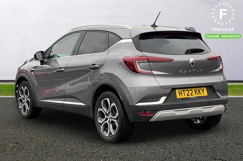 Used Renault Captur SE 140 HP (102 kW) 2022 Grey SUV