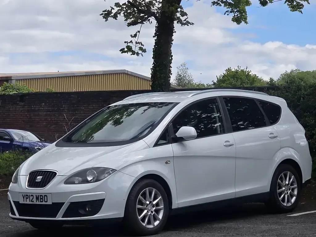 Used Seat Altea XL SE 2012 White MPV