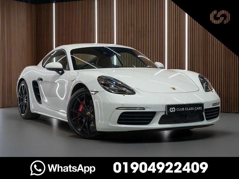 Used Porsche 718 Cayman 350 HP (257 kW) 2018 White Coupe