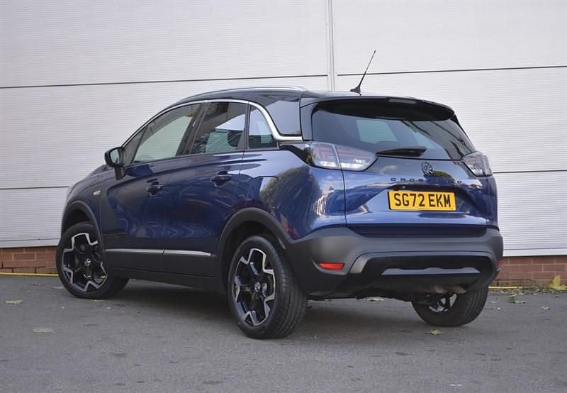 Used Vauxhall Crossland Ultimate 130 HP (95 kW) 2022 Blue SUV