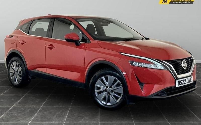Red Used 2022 Nissan Qashqai Visia SUV | £13,895 (Super price) - Image 1/2