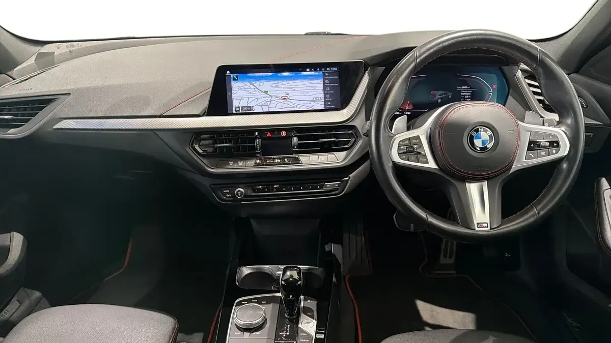 Second-hand BMW 128 Shadowline 265 CP (194 kW) 2022 Alb Hatchback