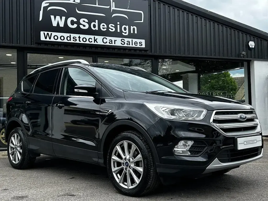 Used Ford Kuga Titanium 150 HP (110 kW) 2019 Black SUV