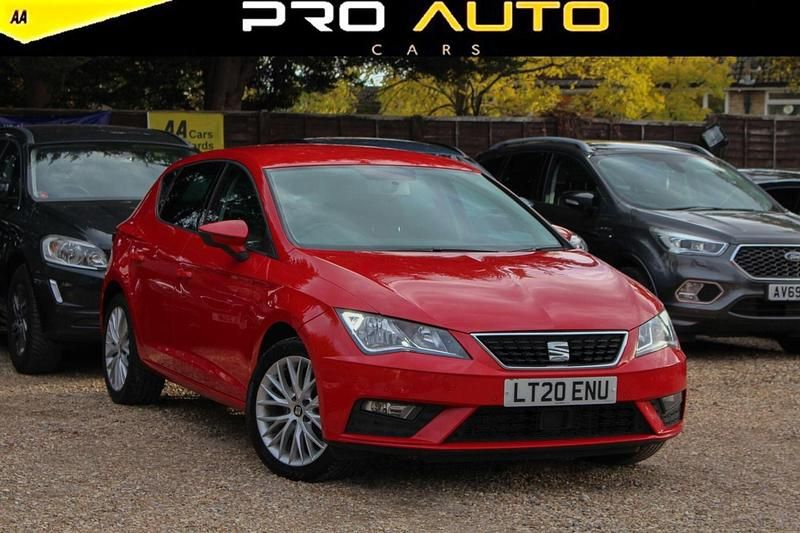 Red Used 2020 Seat Leon SE Dynamic Hatchback | £7,100 (Good price) - Image 1/4