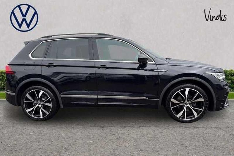Used VW Tiguan R-line 150 HP (110 kW) 2021 Black SUV