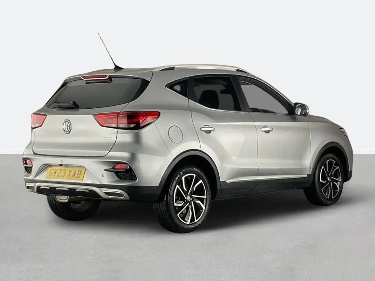 Used MG ZS Exclusive 111 HP (81 kW) 2023 Silver SUV