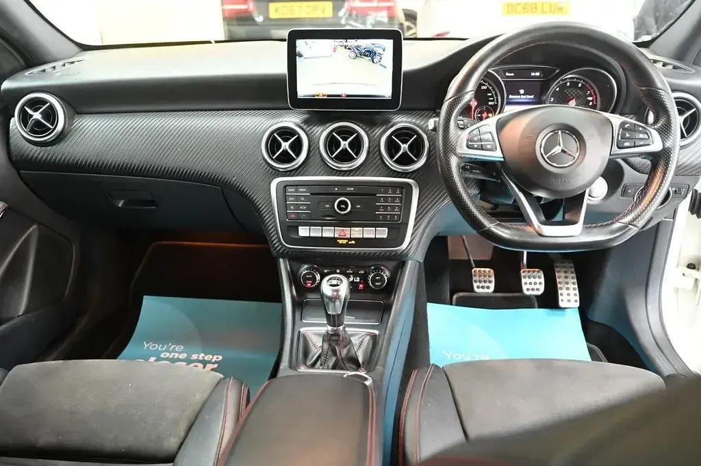 Used Mercedes A160 AMG line 102 HP (75 kW) 2018 White Hatchback
