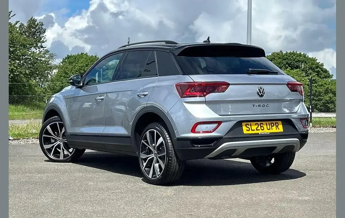 New VW T-Roc Design 113 HP (83 kW) 2026 Silver SUV