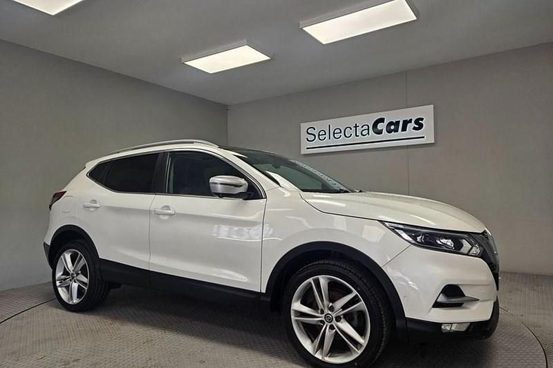White Used 2019 Nissan Qashqai N-Motion SUV | £10,495 (Fair price) - Image 1/1