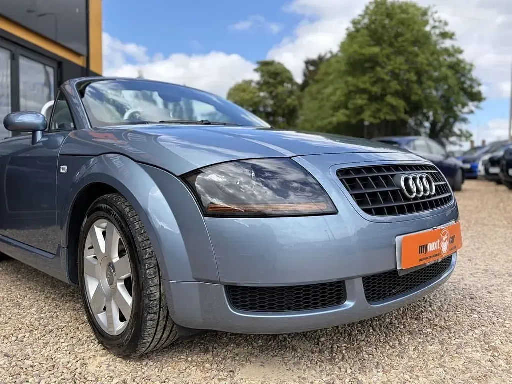 Used Audi TT Roadster Design 150 HP (110 kW) 2005 Blue Cabriolet