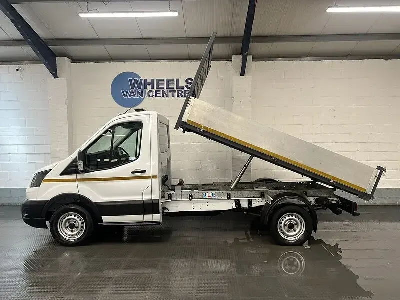 Used Ford Transit 130 HP (95 kW) 2024 White Cabriolet