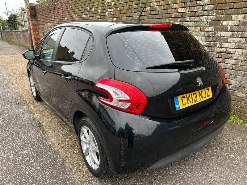 Used Peugeot 208 Active 2013 Black Hatchback