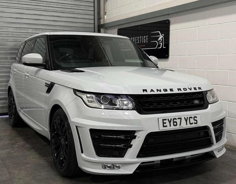 White Used 2017 Land Rover Range Rover Sport HSE SUV | £19,489 (A bit pricey) - Image 1/4